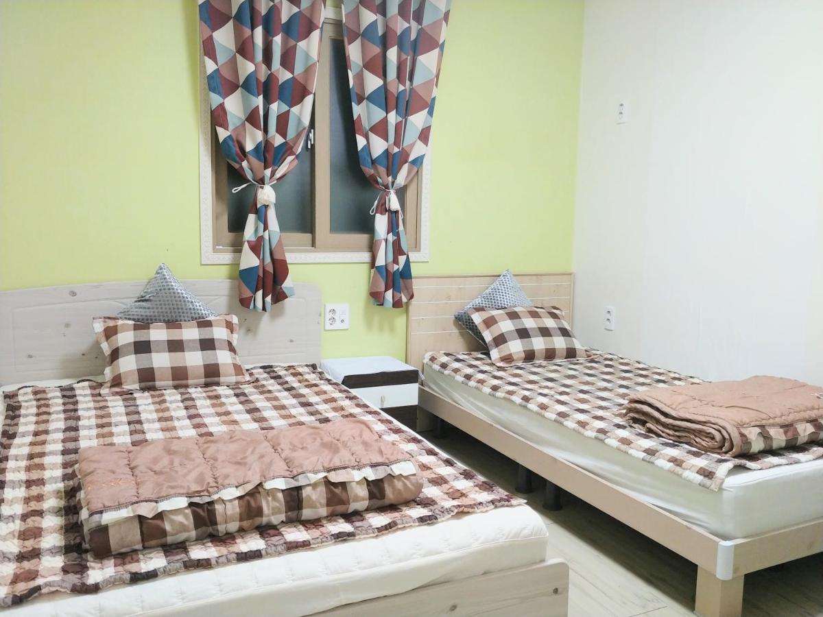 New Gwangju Guesthouse Gwangju Metropolitan City Buitenkant foto